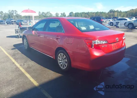2012 Toyota Camry Le z USA, uszkodzony, nr VIN 4T4BF1FK1CR180058